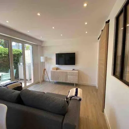 Le Coeur Du Cap D'Antibes - Terrasse - Parking - Wifi Apartment Exterior photo